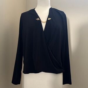 Michael Kors Black Knit Surplice Blouse with Gold Chain Detail Sz Large